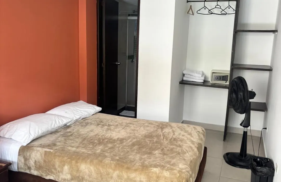 Casa Kiwi Hostel-1